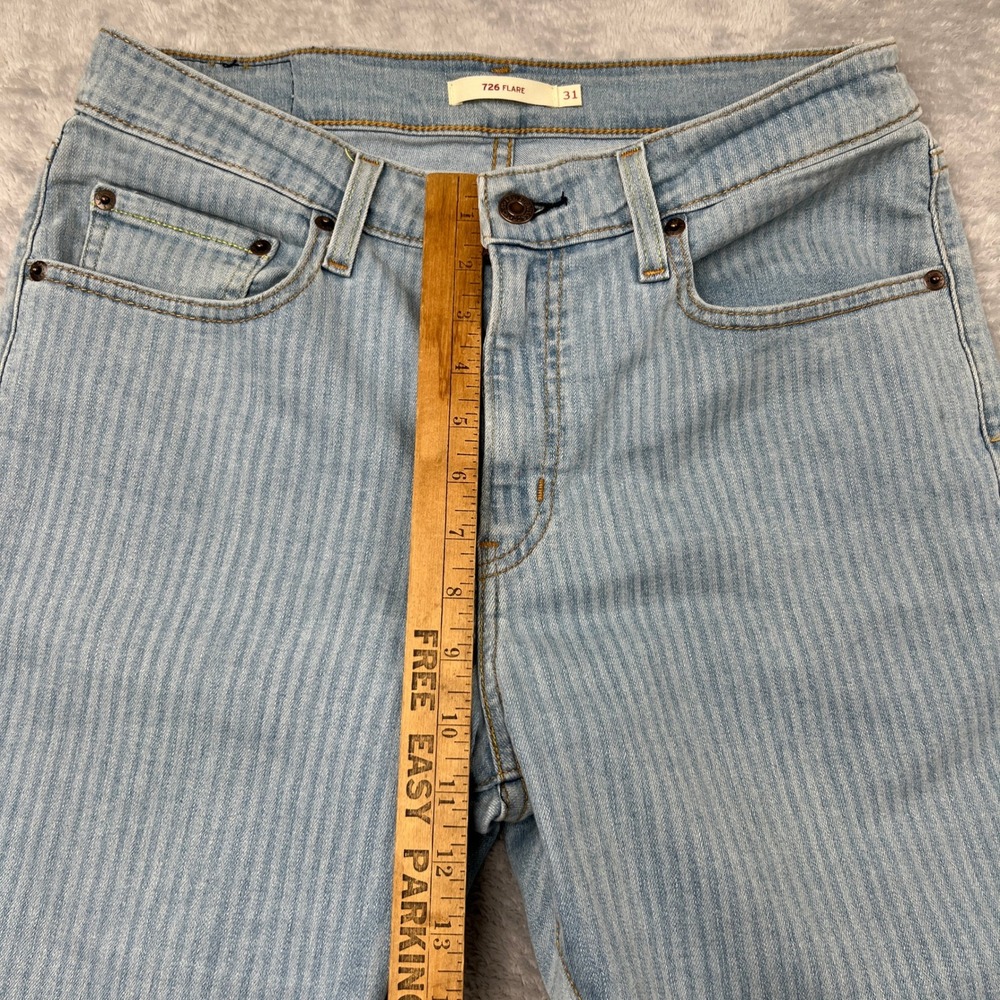 Levi's 726 High Rise Flare Jeans Size 31 Light Blue Women Pinstripe Retro Boho - Picture 12 of 14